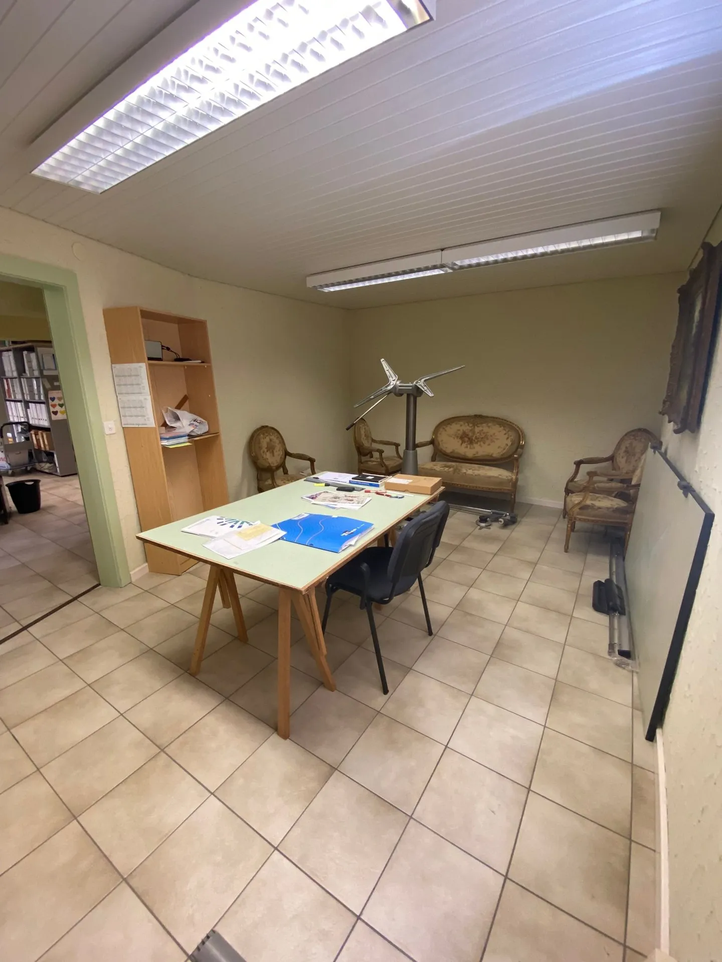 Locaux à louer, idéaux pour bureau / salon de beauté - Photo 6 sur 11