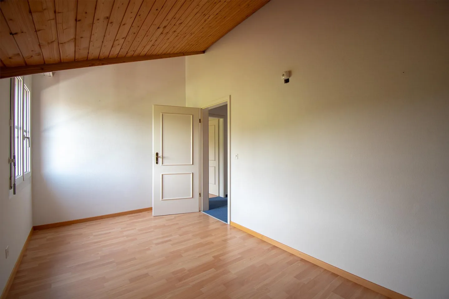 Appartamento maisonette attraente di 5,5 stanze con balcone - Foto 23 di 26