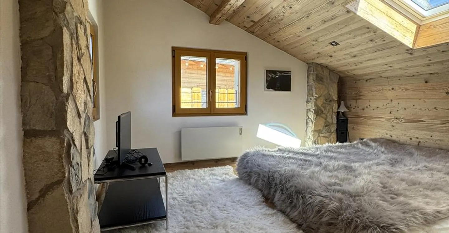 Triplex in una casa di villaggio - Foto 7 di 11