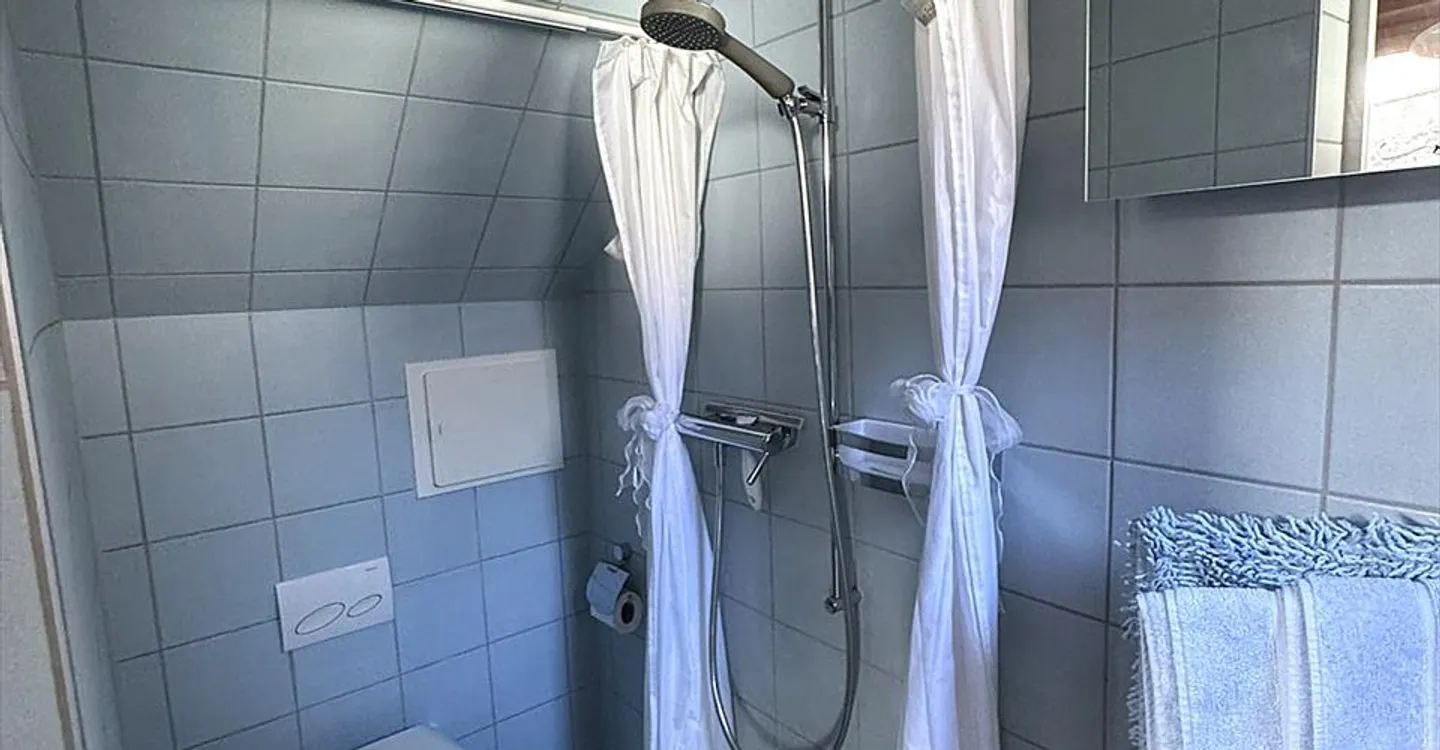 Triplex in una casa di villaggio - Foto 8 di 11