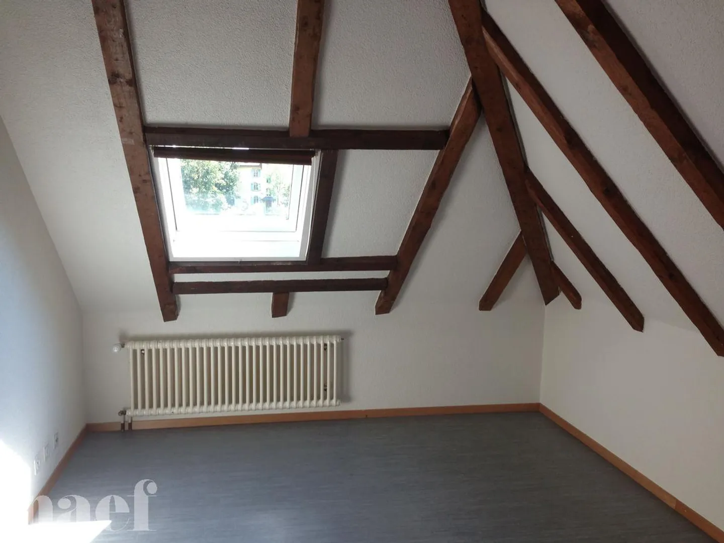 Apartment with 1.5 rooms near the train station - Photo 1 of 6