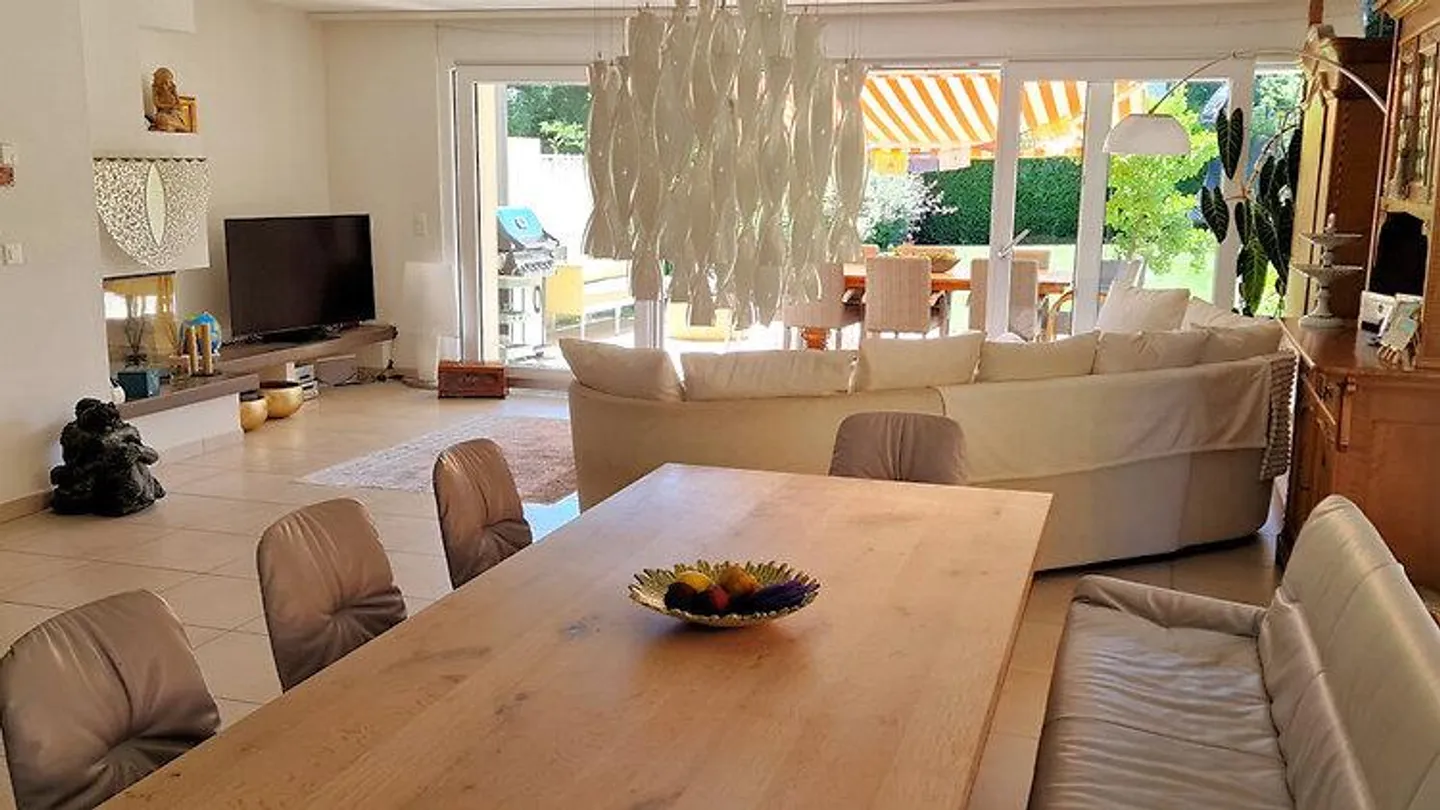 Appartamento di lusso spazioso - Foto 3 di 10