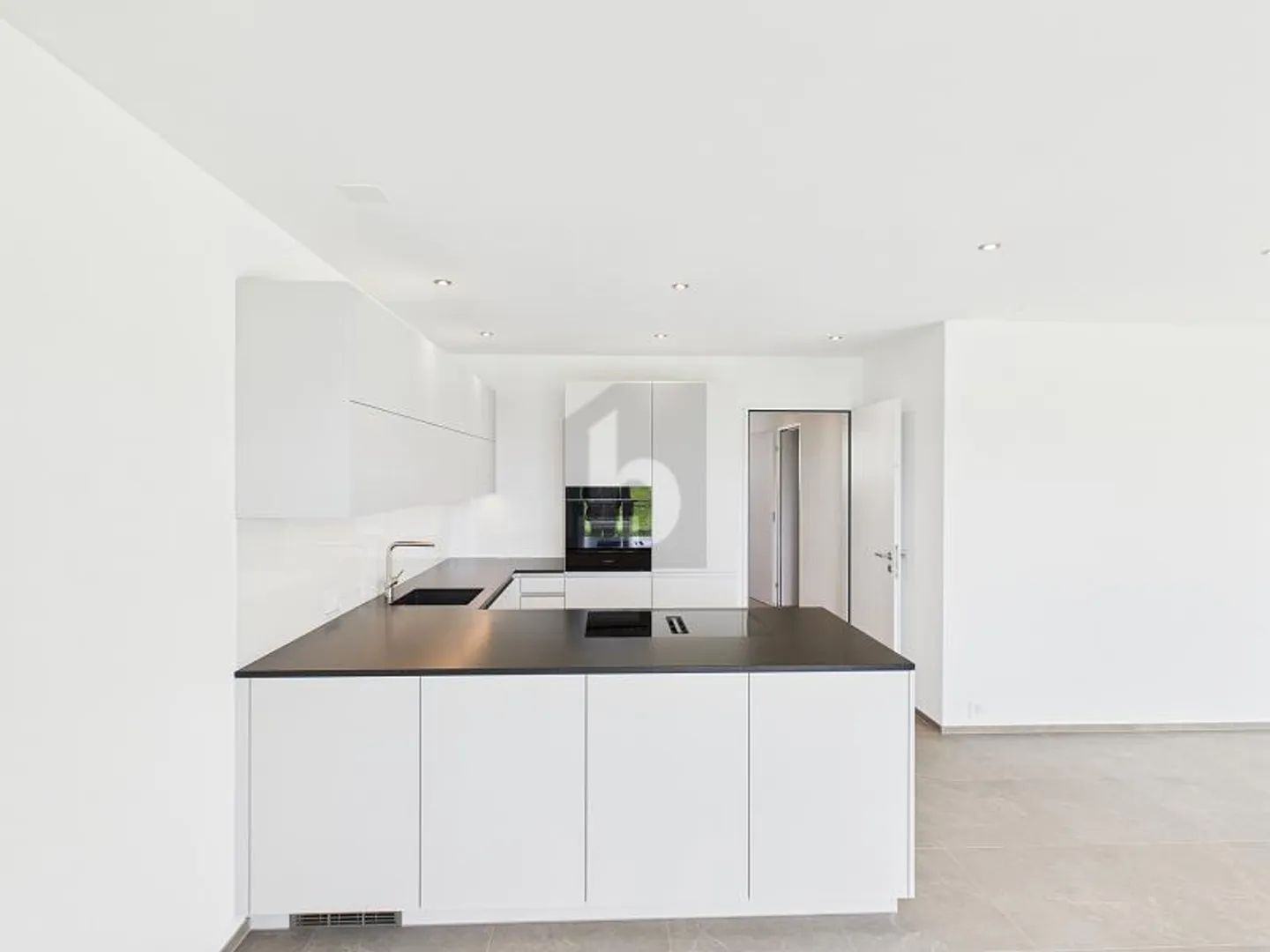 Semi-Detached House 5.5 Rooms - Photo 5 of 6