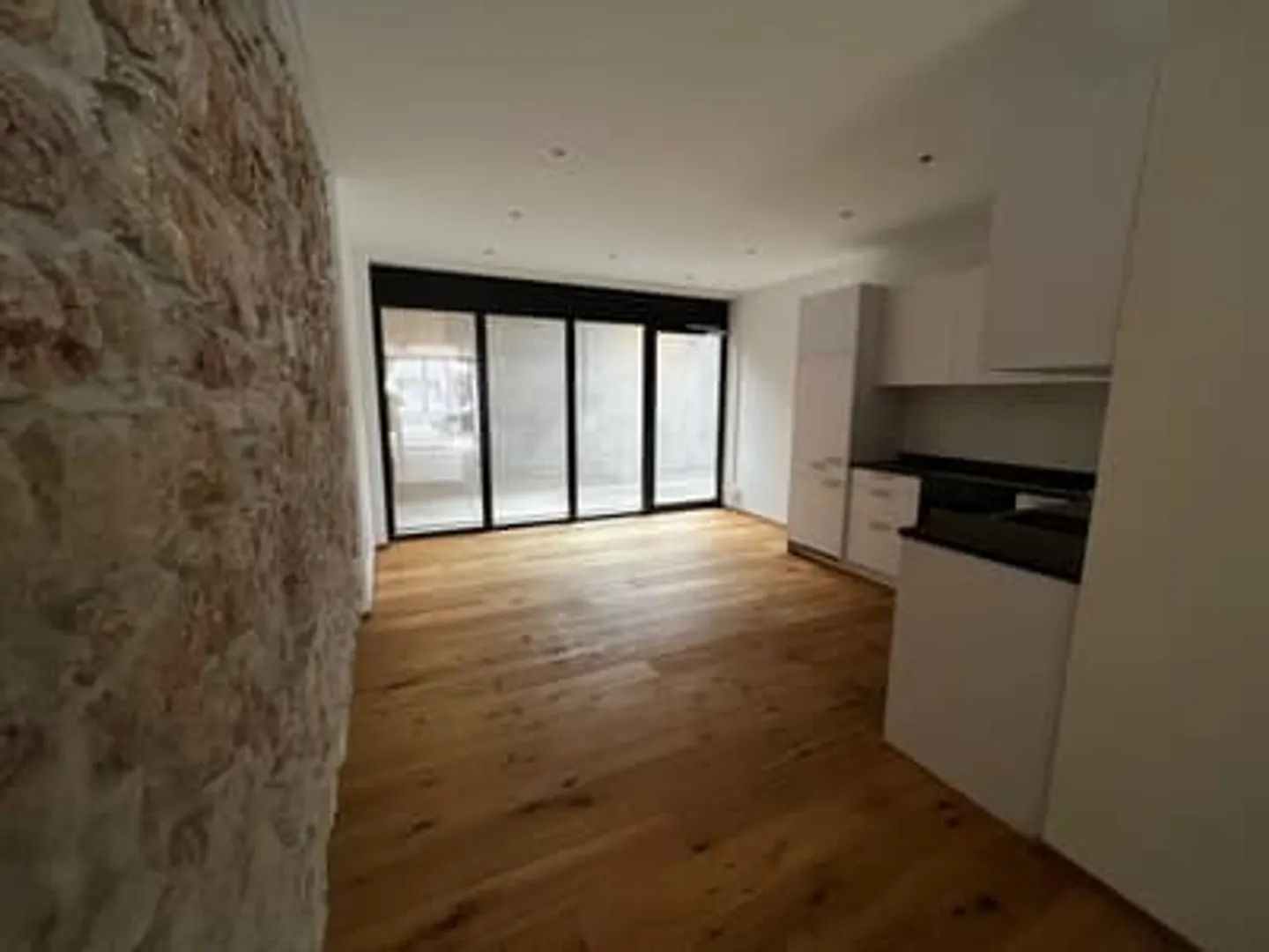 Casa versatile con cantina a volta - Foto 7 di 9