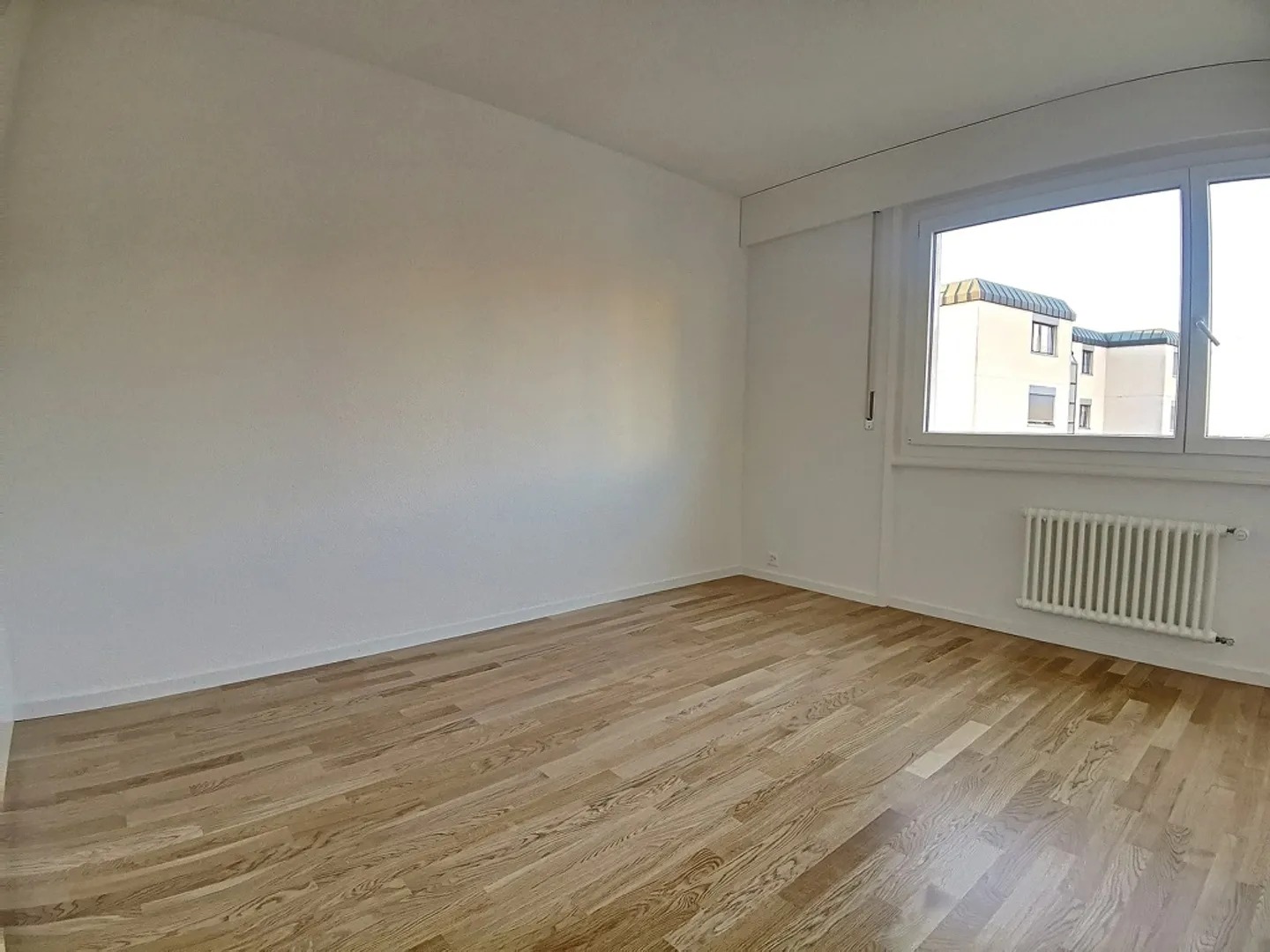 2-room apartment - Photo 2 of 5