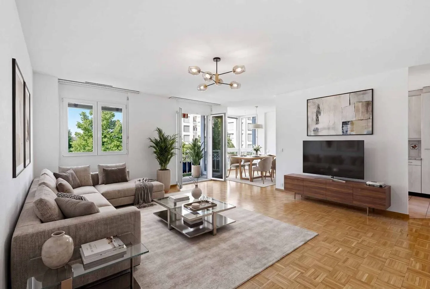 Beautiful apartment in the city center - Photo 1 of 9