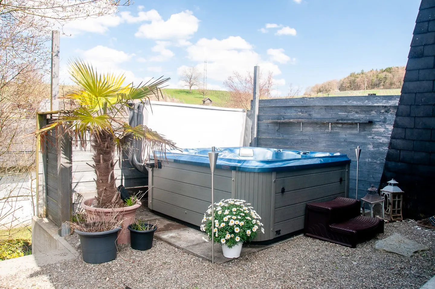 Charmantes Einfamilienhaus mit Jacuzzi - Foto 8 von 13