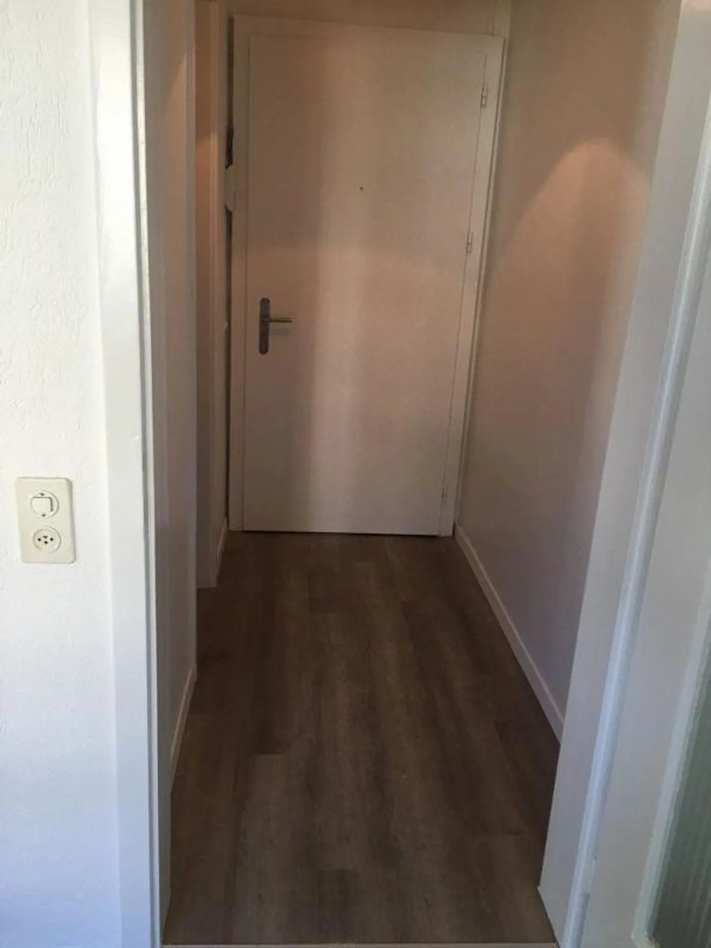 Cozy Studio Apartment - Photo 3 of 7
