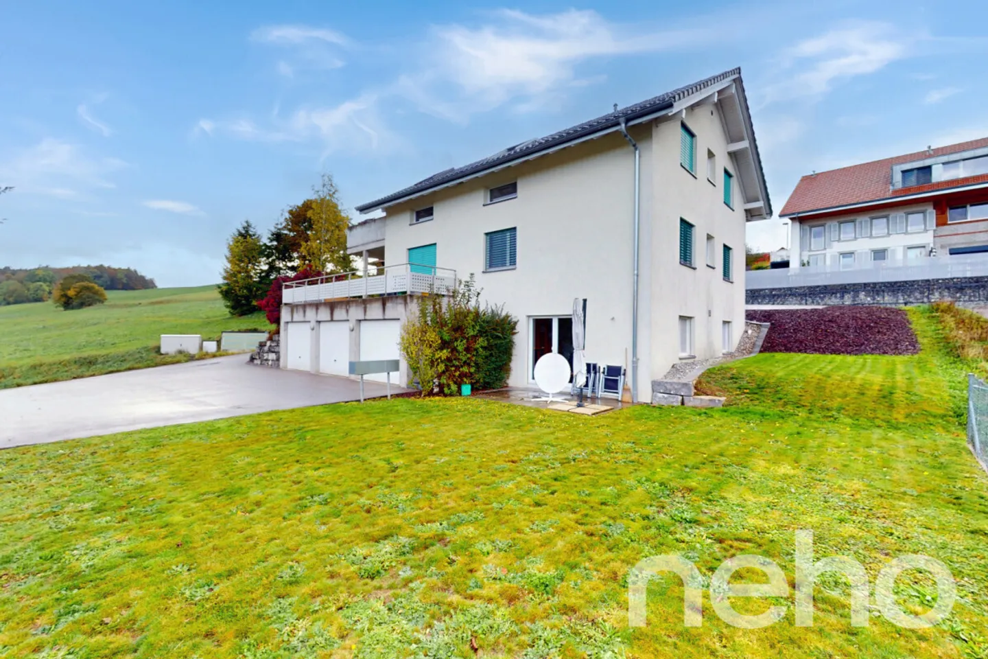 Contemporary income-generating building consisting of 3 apartments - Photo 1 of 13