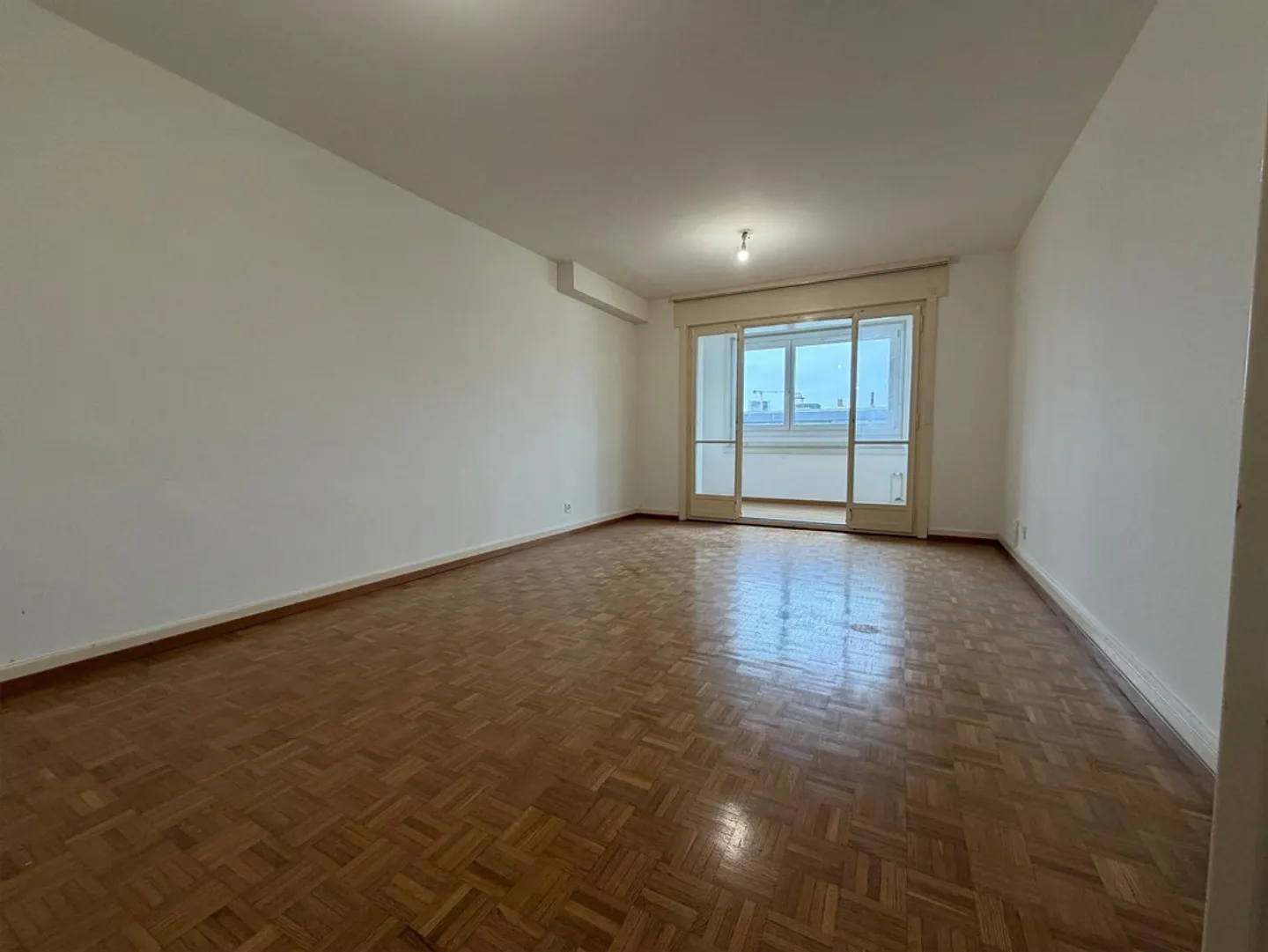 Große 3-Zimmer-Wohnung zur Miete in Pérolles - Foto 1 von 6