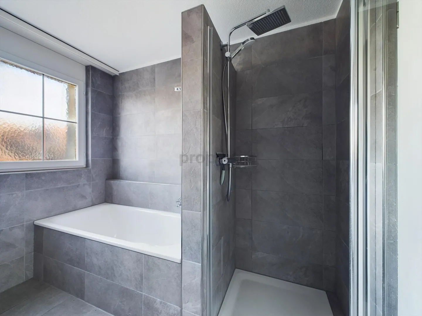 Appartement lumineux de 3,5 pièces à Stachen - Photo 7 sur 11