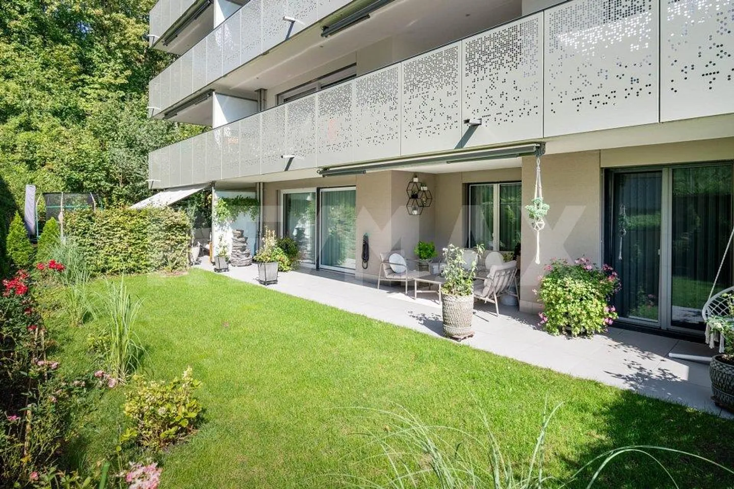 Votre nouveau chez-vous avec jardin et beaucoup de qualité de vie ! Appartement de jardin 3.5 pièces... - Photo 1 sur 13