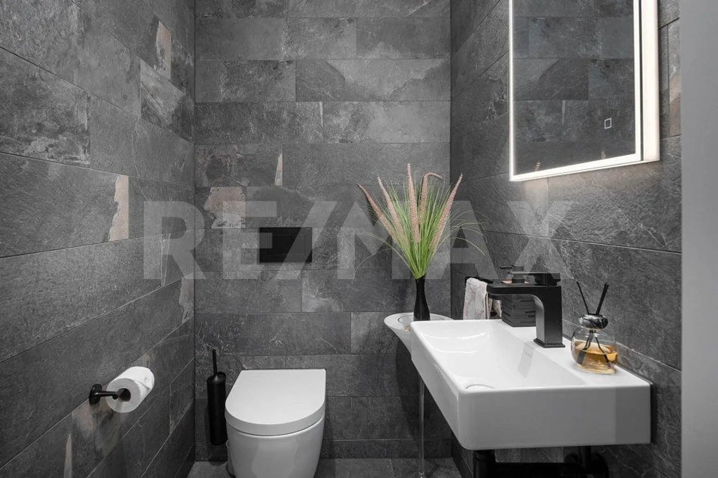 Votre nouveau chez-vous avec jardin et beaucoup de qualité de vie ! Appartement de jardin 3.5 pièces... - Photo 9 sur 13