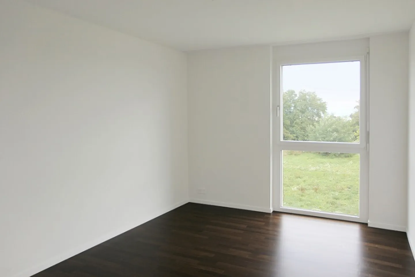 Modernes Apartment mit Loggia-Blick - Foto 2 von 3