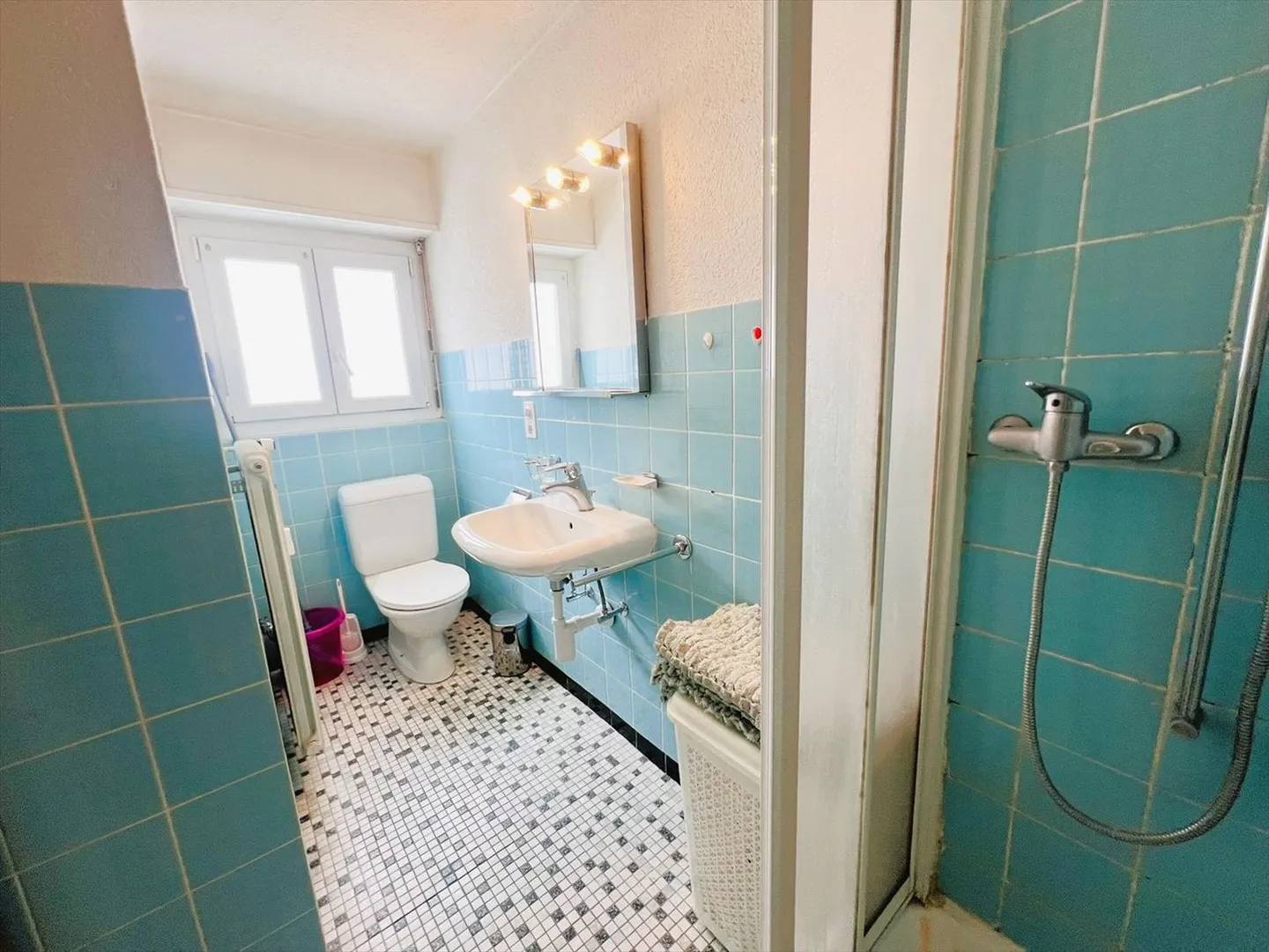 Schönes Studio - Geräumig und hell - Teilweise renoviert - Sehr ruhige Lage - Bi - Foto 9 von 13