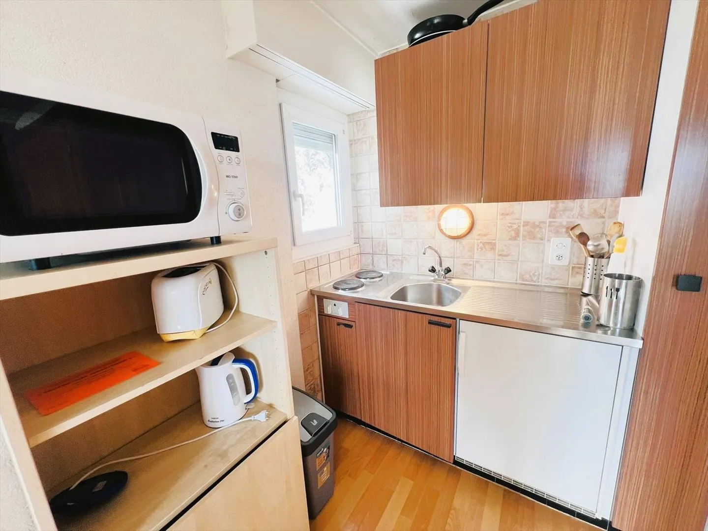 Schönes Studio - Geräumig und hell - Teilweise renoviert - Sehr ruhige Lage - Bi - Foto 7 von 13