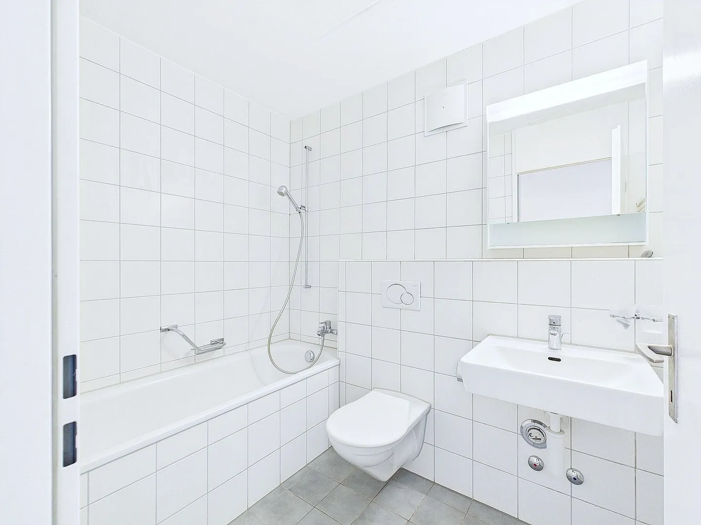 4-room apartment in a family-friendly location - Photo 3 of 10