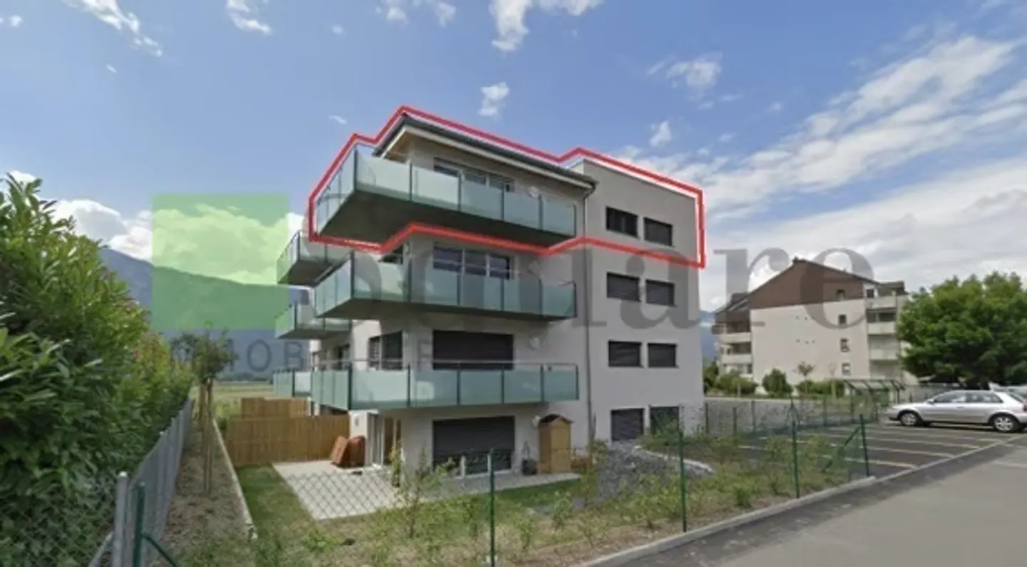 Magnificent penthouse apartment with 4.5 rooms - panoramic terrace - Photo 3 of 6