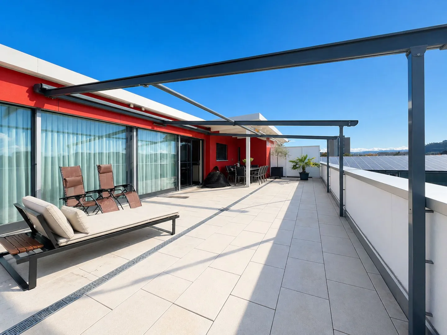 Un rêve de maison avec vue - Appartement penthouse exclusif avec grande terrasse et vue sur le château de Lenzburg - Photo 7 sur 9