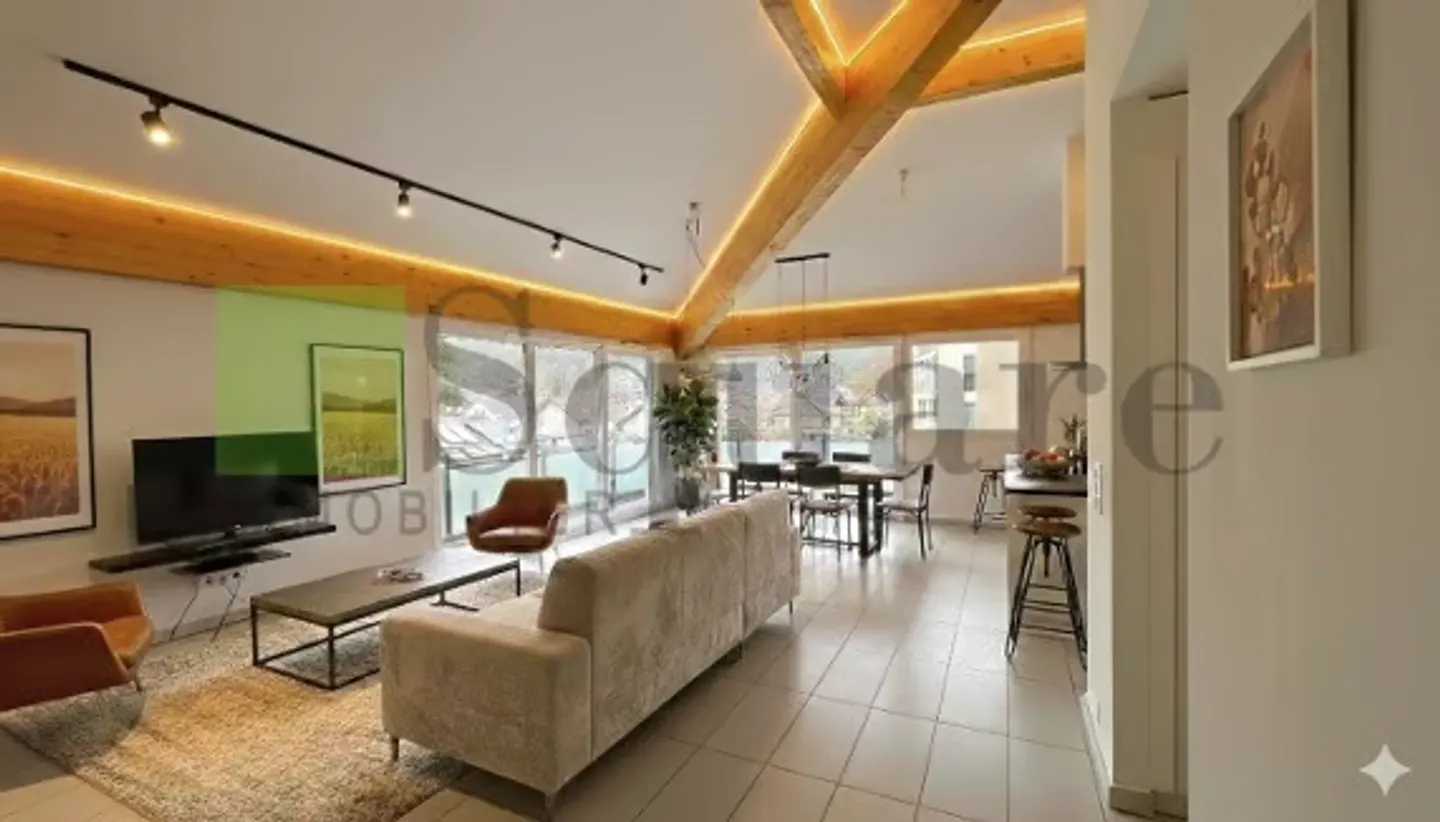 Magnificent penthouse apartment with 4.5 rooms - panoramic terrace - Photo 1 of 6