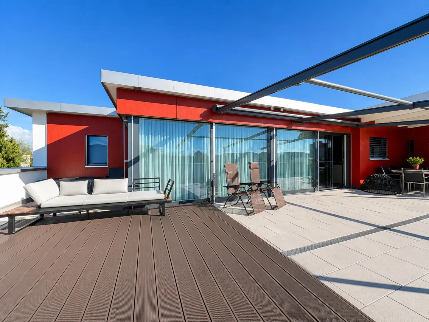 Un rêve de maison avec vue - Appartement penthouse exclusif avec grande terrasse et vue sur le château de Lenzburg - Photo 8 sur 9