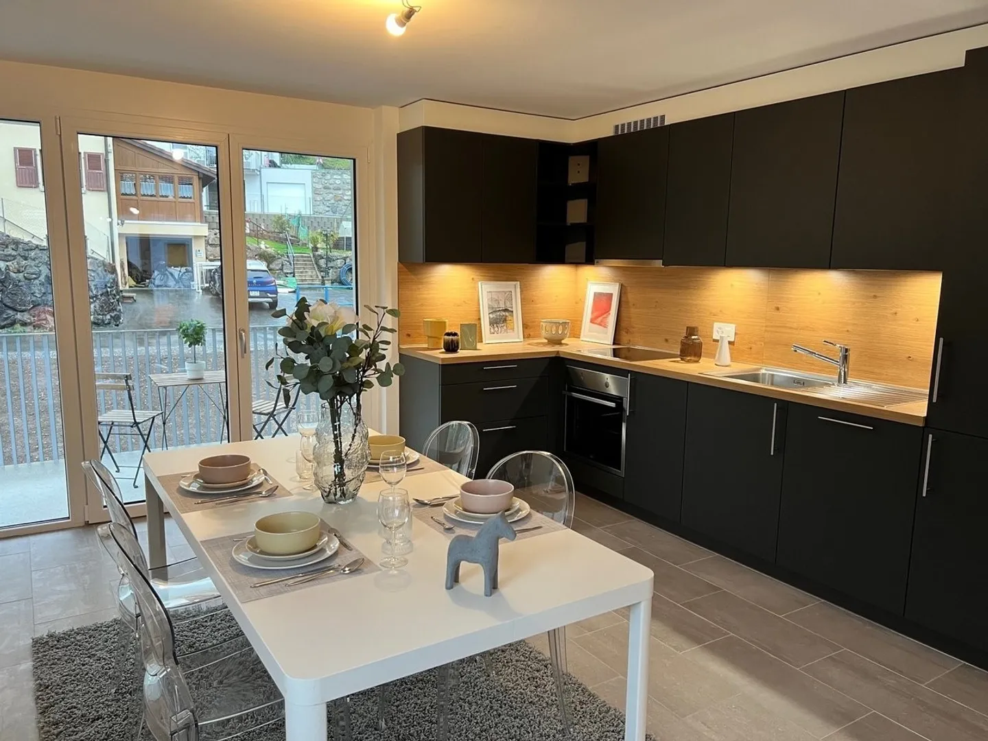 Magnificent new 3.5 room apartment - Photo 3 of 9