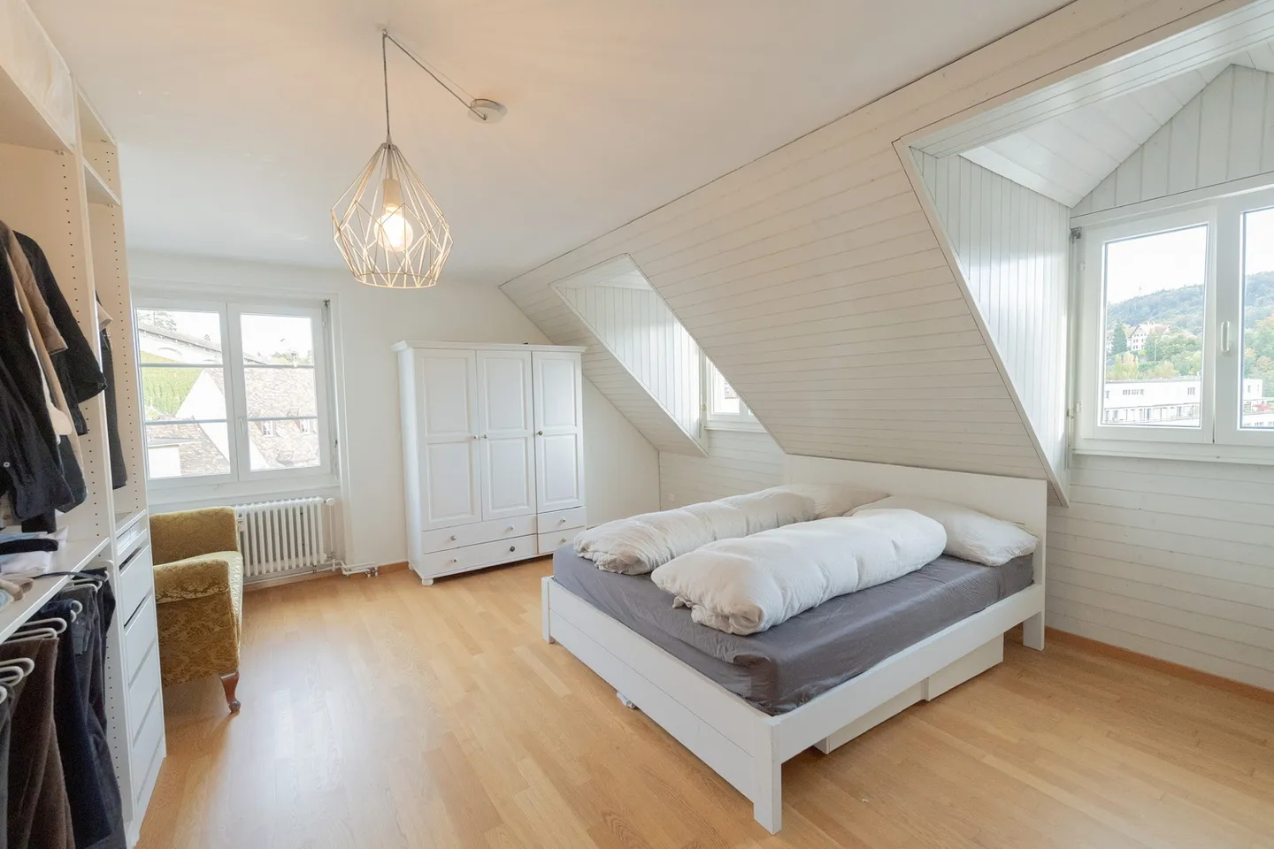 2½ ZI-WOHNUNG IN SCHAFFHAUSEN, MÖBLIERT, TEMPORÄR - Foto 5 von 9