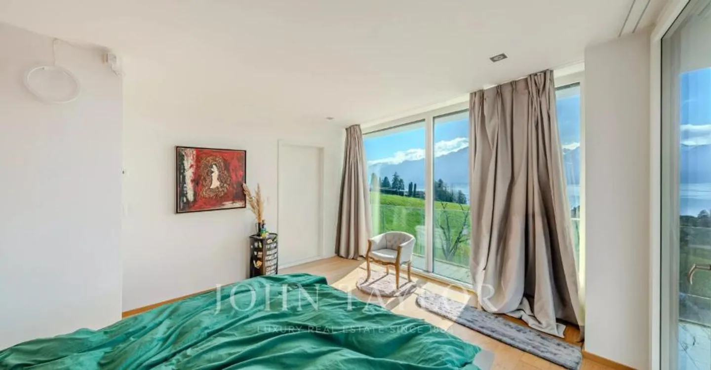 Villa contemporaine avec vue sur le lac - Photo 4 sur 13