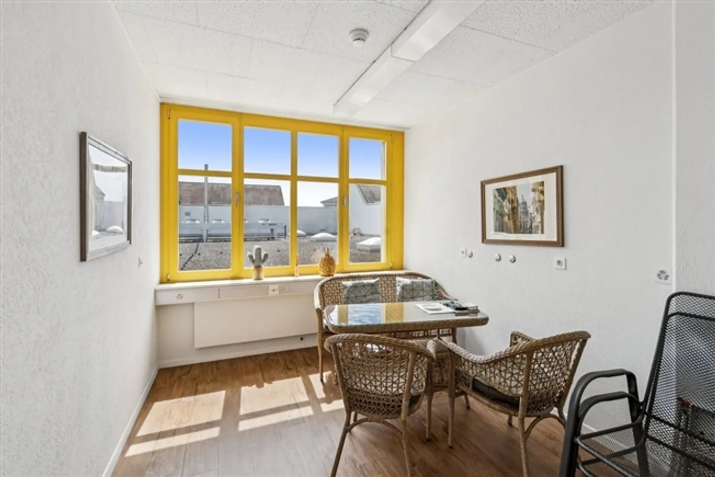 Prime Commercial Space in Amriswil - Photo 4 of 7