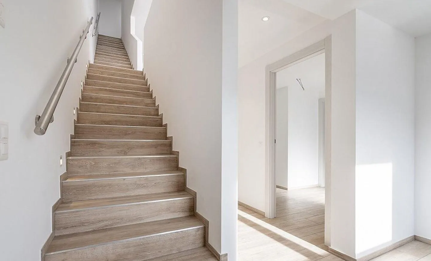 VILLA WITH SWIMMING POOL OF 5.5 ROOMS IN SEMENTINA - Photo 13 of 16