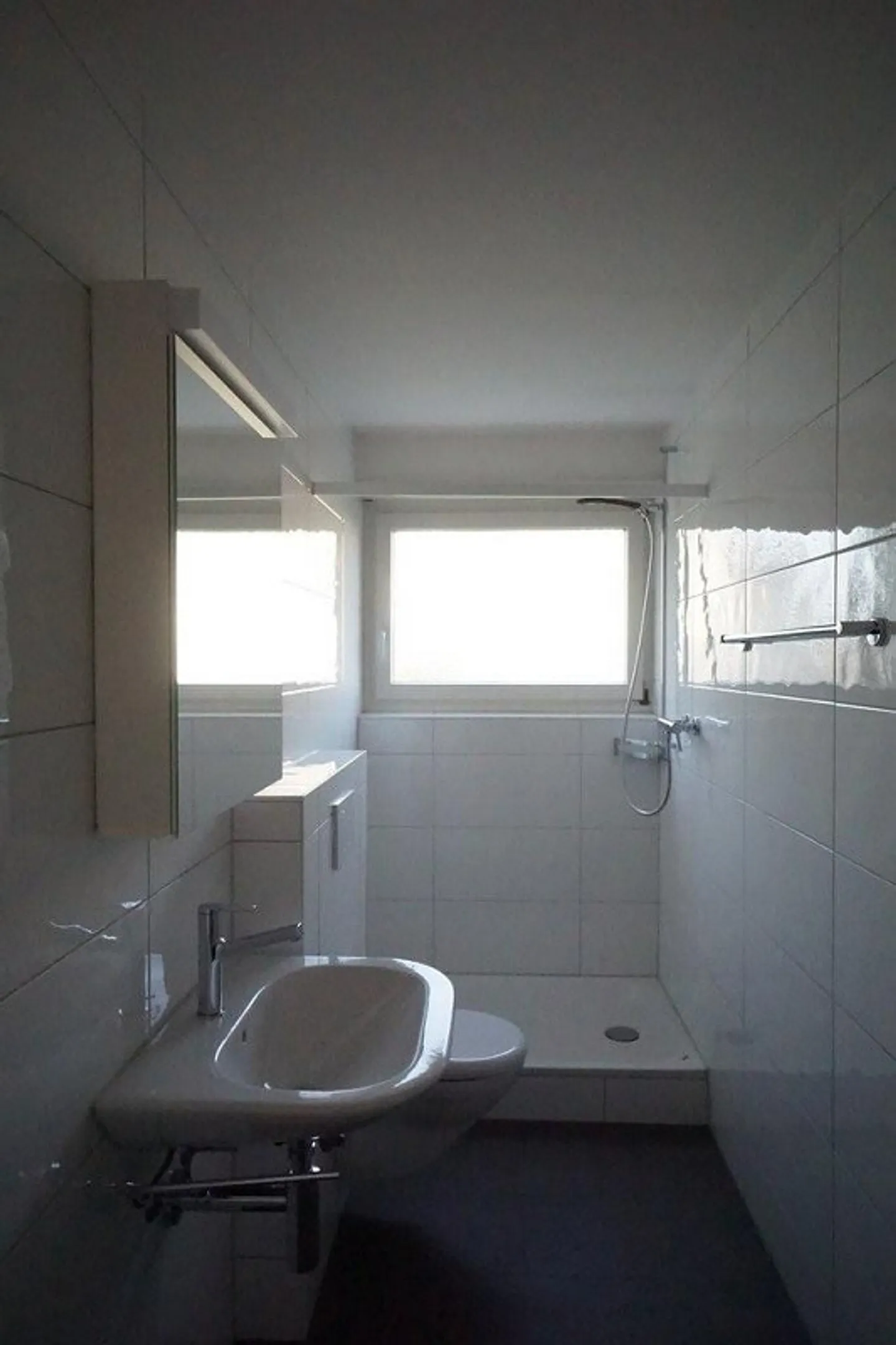 Moderne 2-Zimmerwohnung in Aesch - Foto 4 von 8