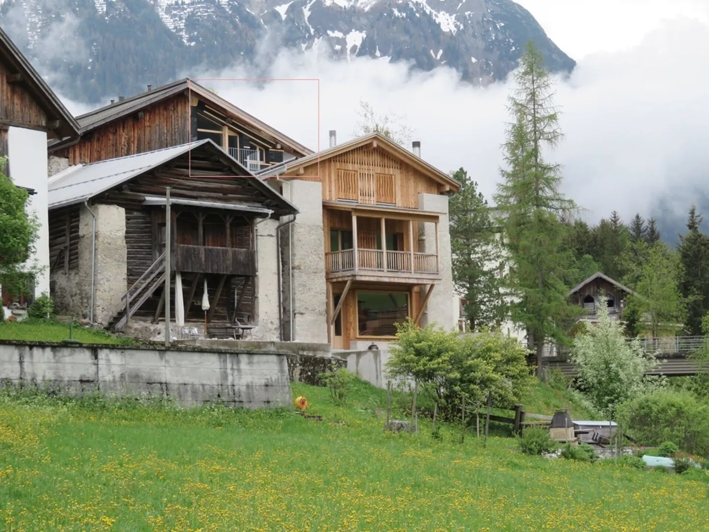 3 1/2 Zi-Dachwohnung 91 m2  - im Dorf - Nähe Skilift - Photo 4 sur 9