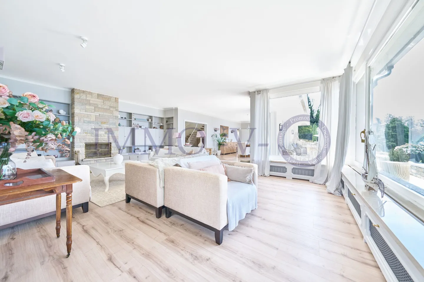 PRESTIGIOSO CON PISCINA E VISTA PANORAMICA - ARREDATO - Foto 9 di 18