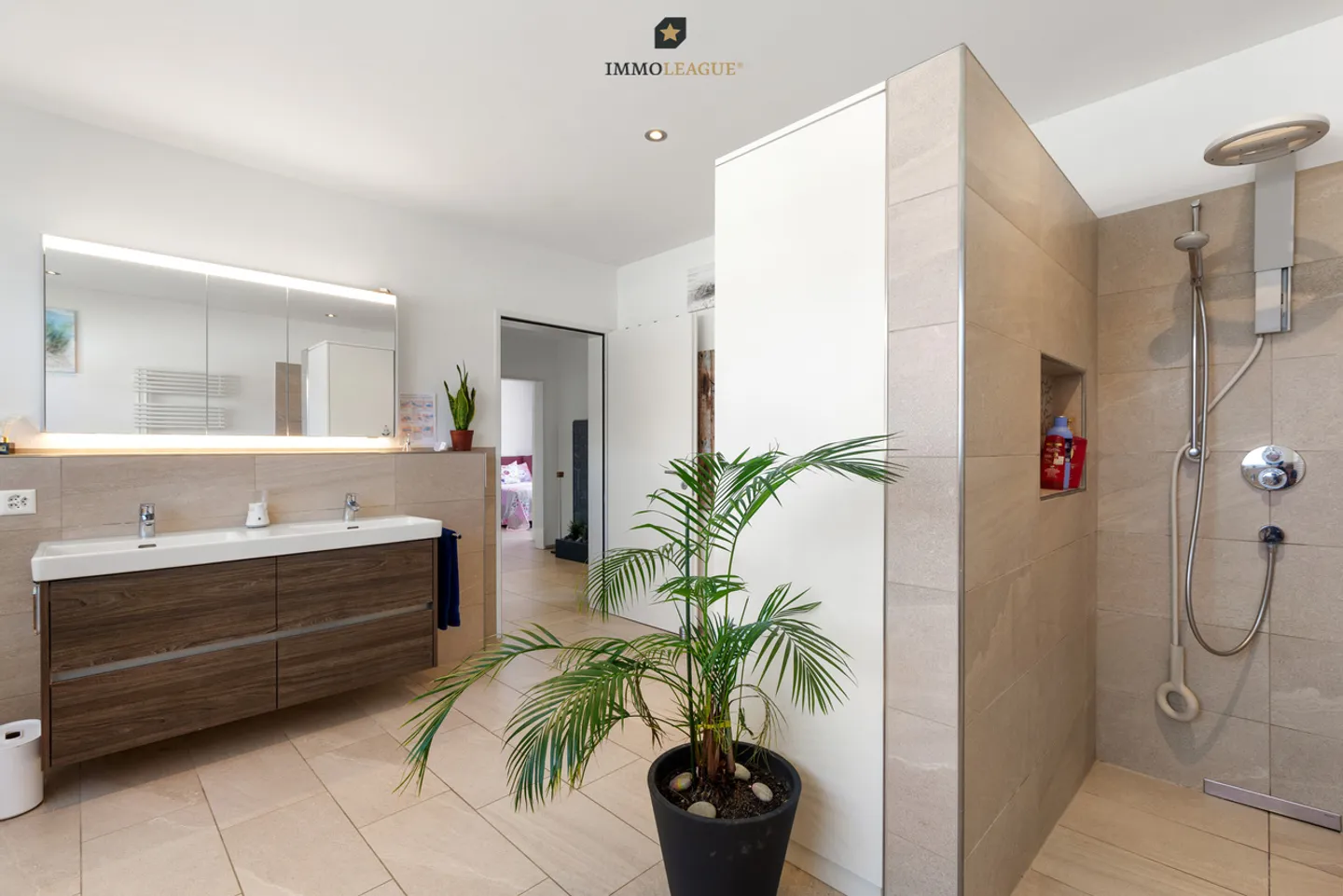 Ihr neues Zuhause mit Säntisblick. - Foto 8 di 11