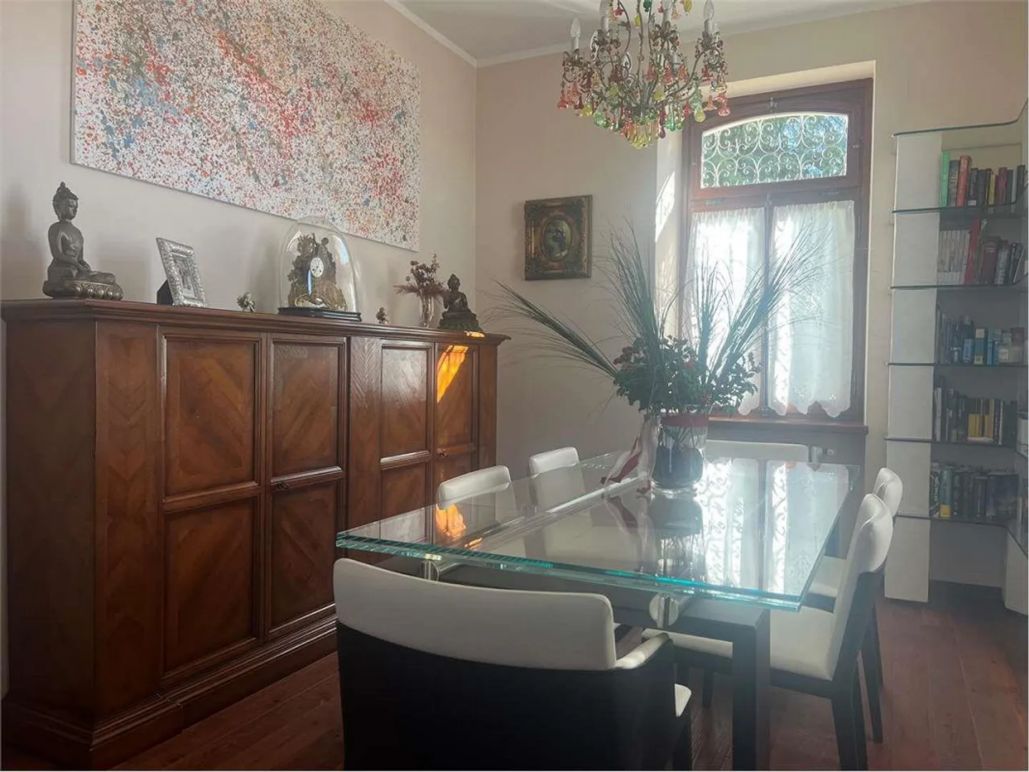 Stunning villa with swimming pool in Balerna - Photo 10 of 13