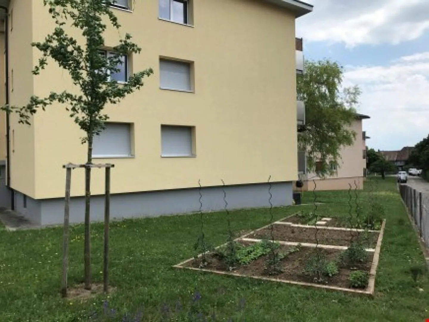 Bel appartement de 2 pièces à Cortaillod - Photo 2 sur 7