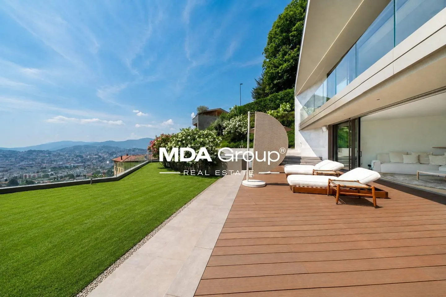 Villa - Lugano - Photo 3 of 13