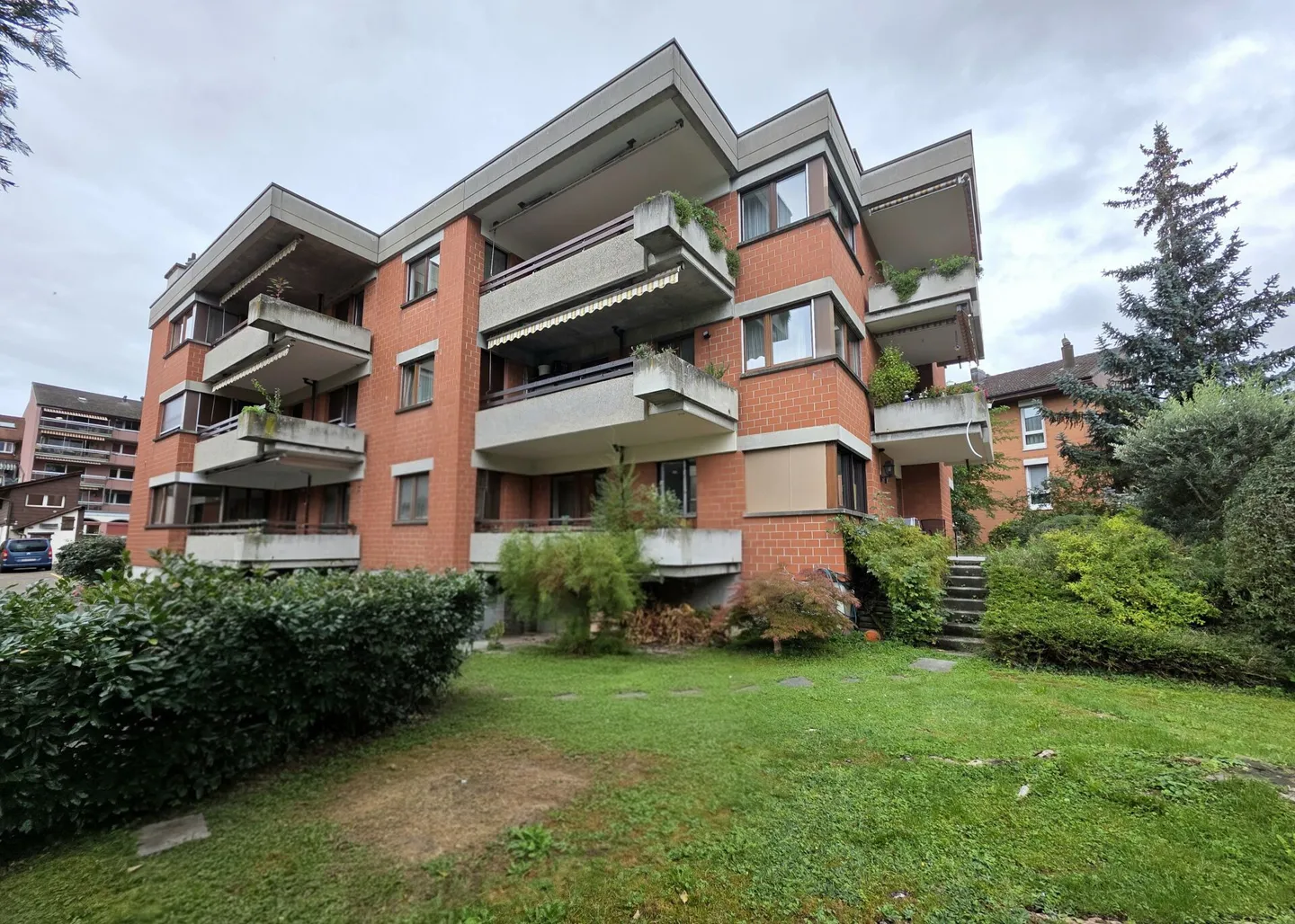 Trasferirsi e godere! Appartamento con balcone con vista sulla Birs - Foto 1 di 10