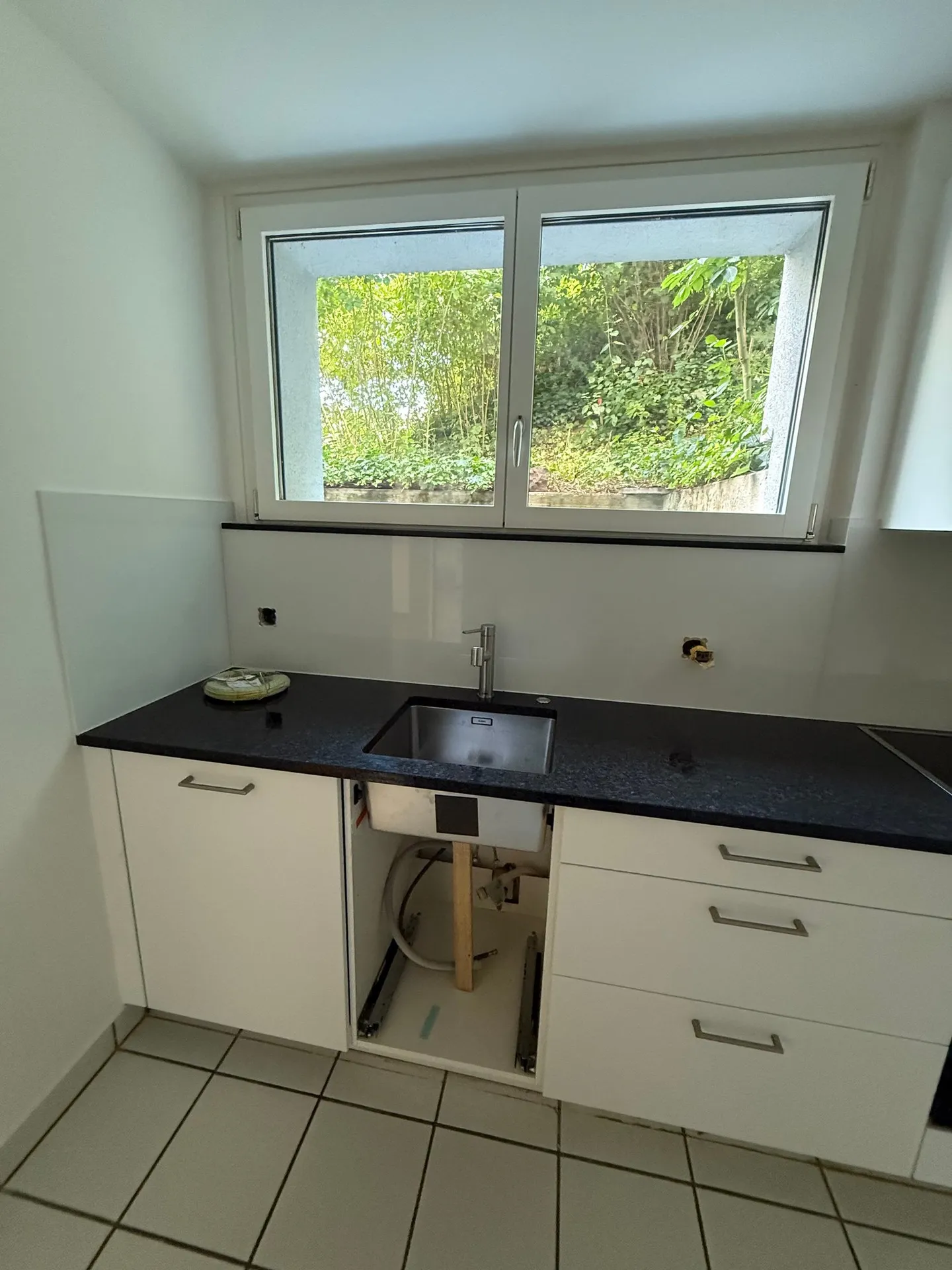 Appartamento affascinante con 2 camere e patio - Foto 7 di 17