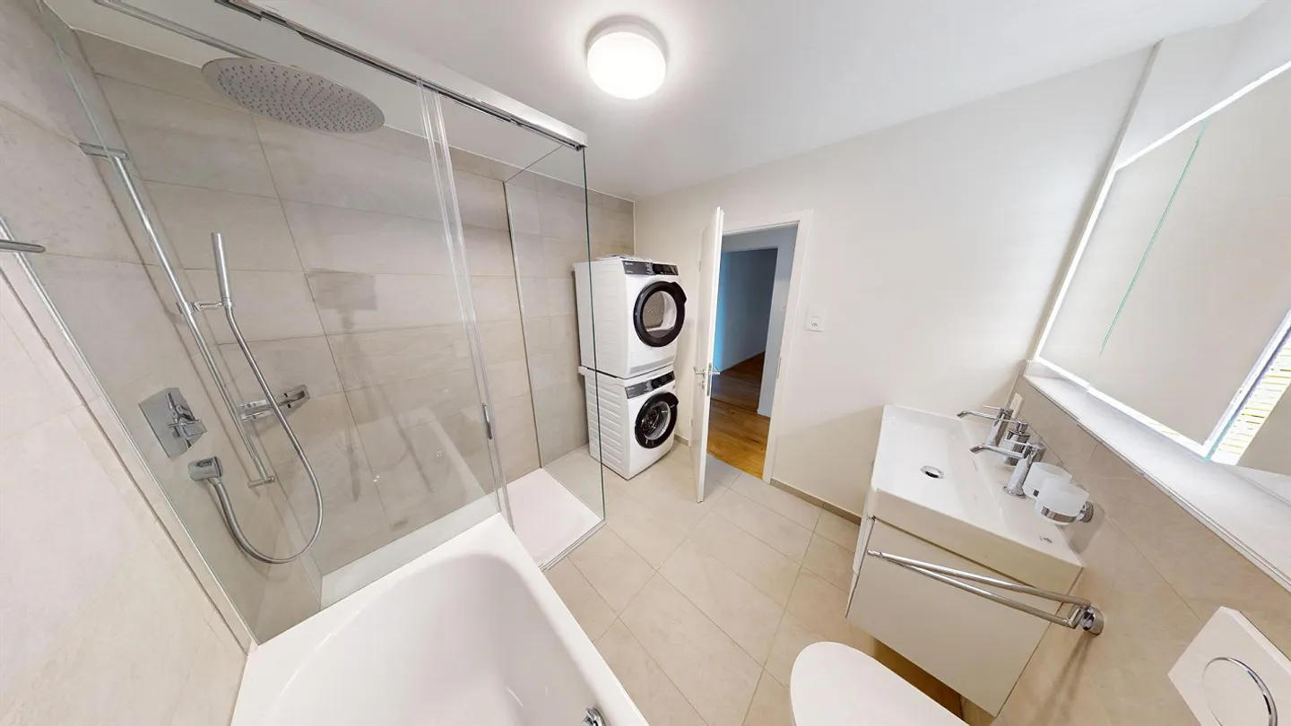 Modern city apartment with spacious courtyard - Photo 13 of 13