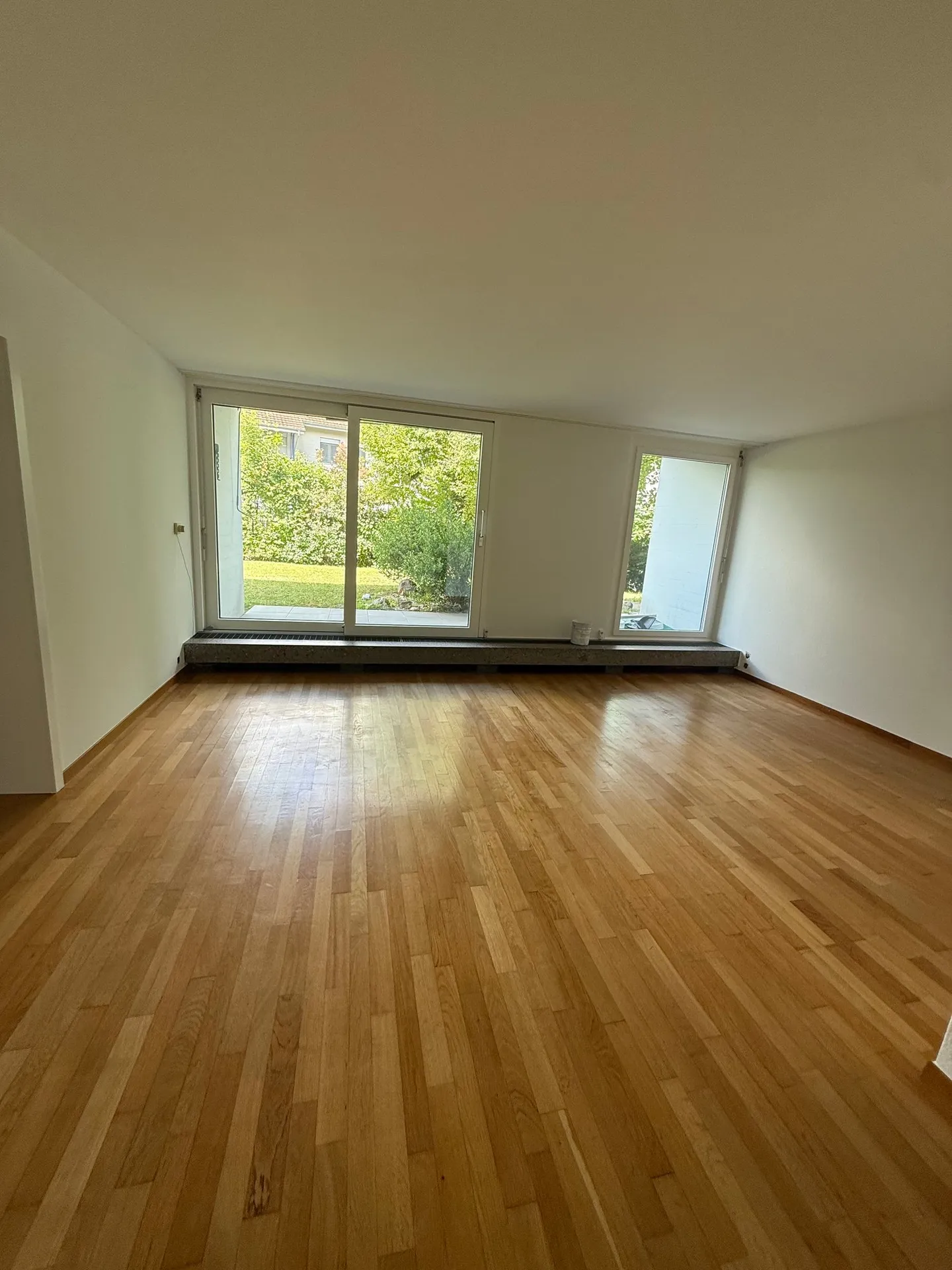 Appartamento affascinante con 2 camere e patio - Foto 2 di 17