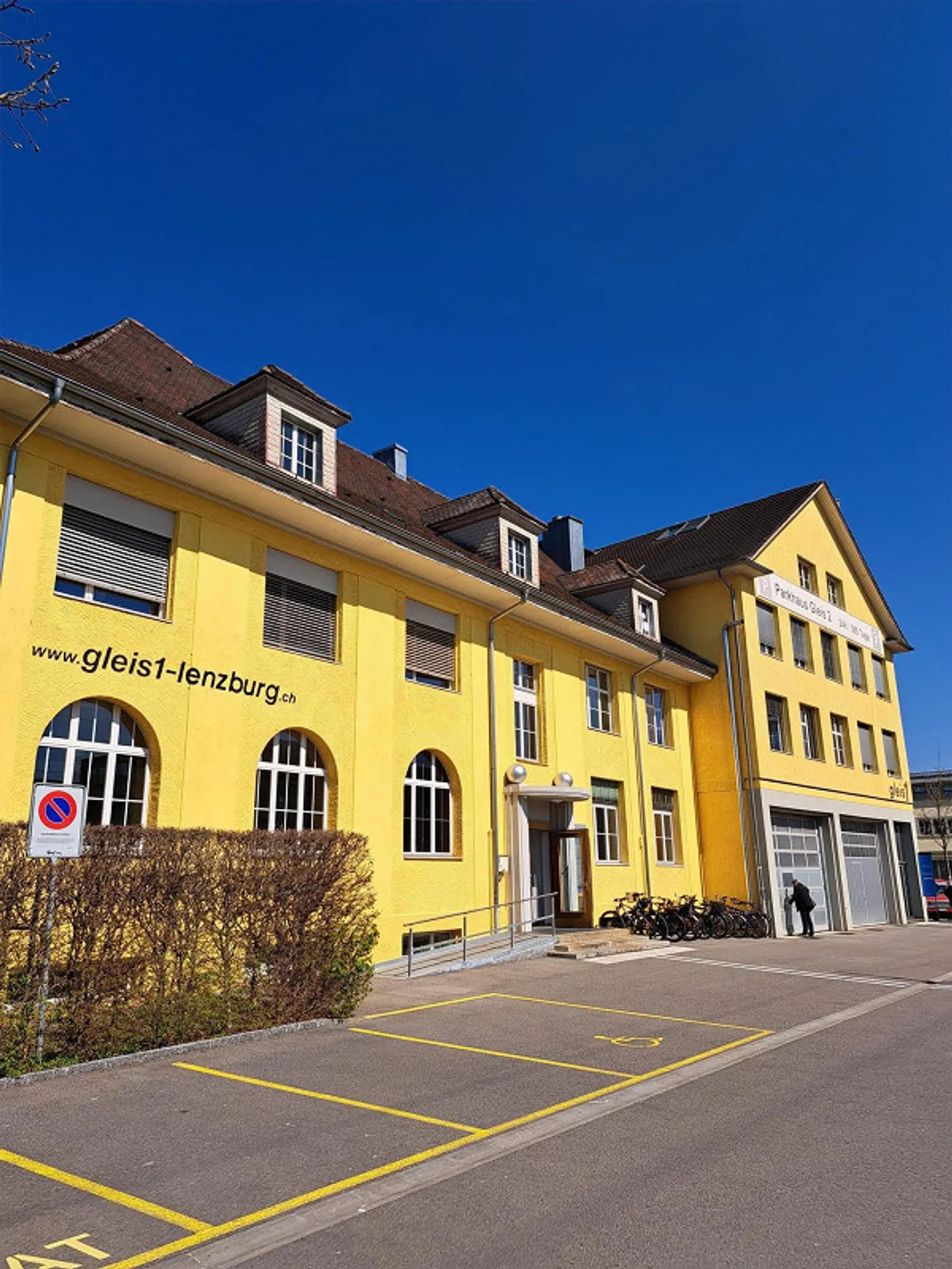 Spazi per uffici flessibili direttamente alla stazione di Lenzburg - Foto 1 di 7