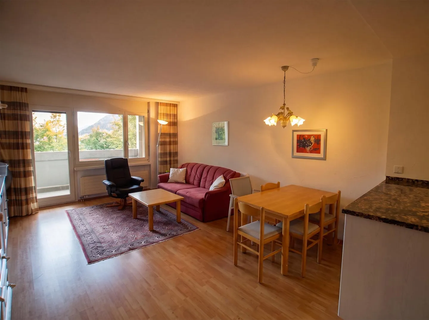 Appartement calme de 2.0 pièces à Disentis - Photo 3 sur 9