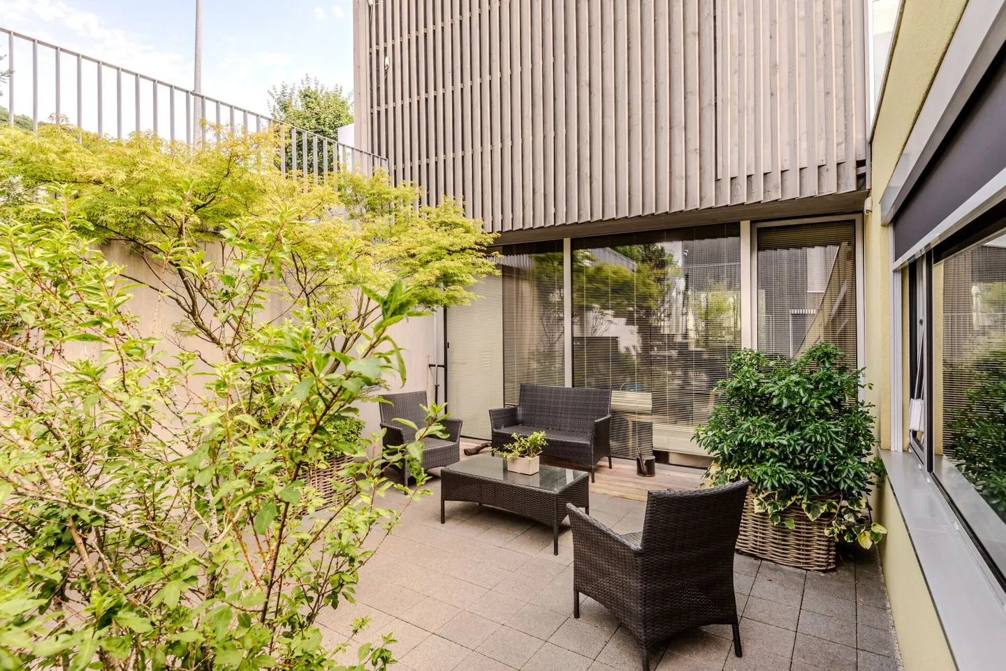 Appartement moderne spacieux de 6,5 pièces avec patio - env. 208 m² de surface habitable - Photo 6 sur 12