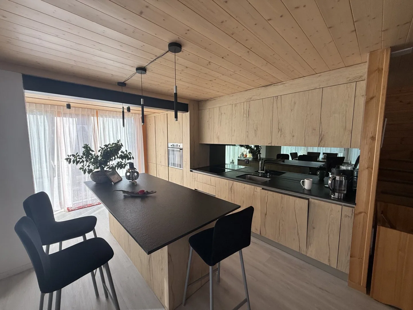 Chalet Charmant avec Jardin - Photo 6 sur 14