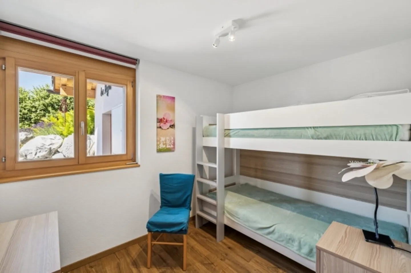 Chalet moderne avec vue panoramique – Résidence principale - Photo 10 sur 12
