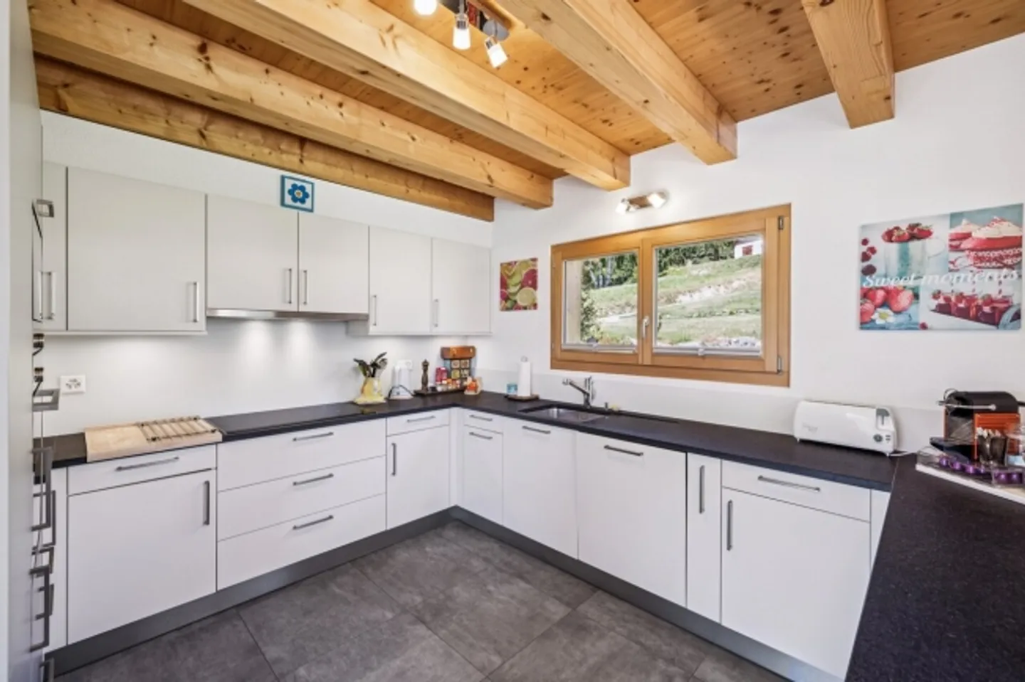 Chalet moderne avec vue panoramique – Résidence principale - Photo 5 sur 12