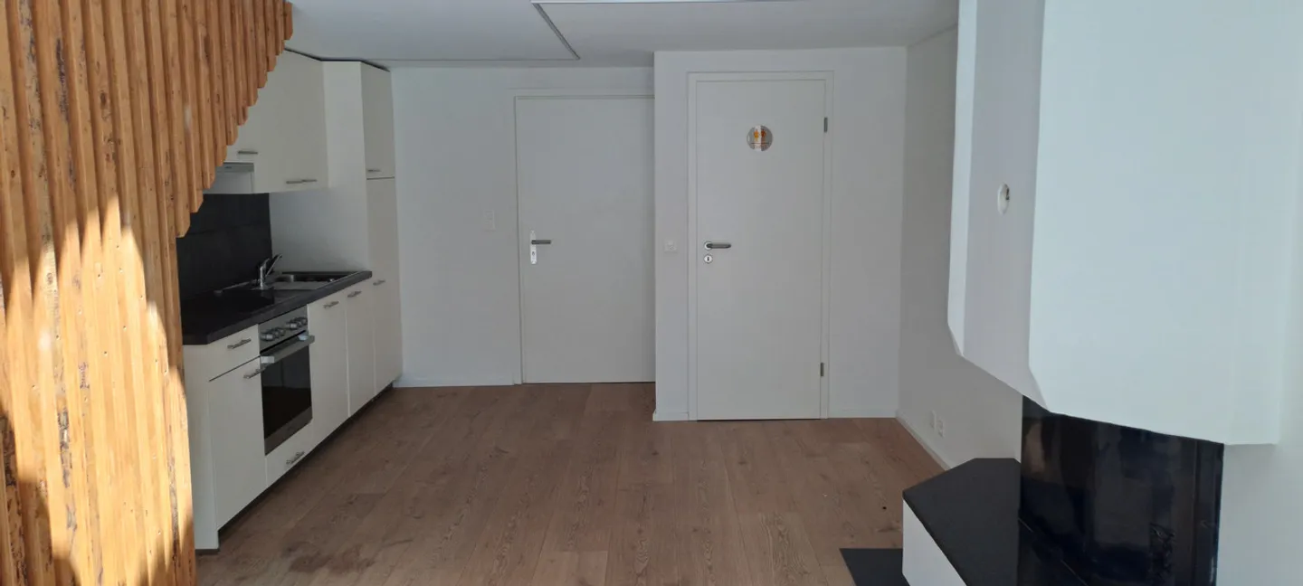 A Vendre 3 Pièces Pour Investisseur
Plein Centre
Evionnaz - Foto 9 di 37