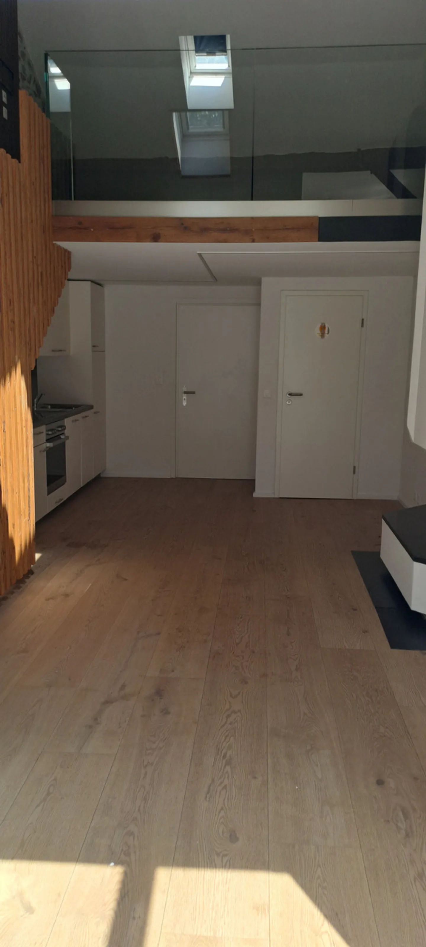 A Vendre 3 Pièces Pour Investisseur
Plein Centre
Evionnaz - Foto 32 di 37