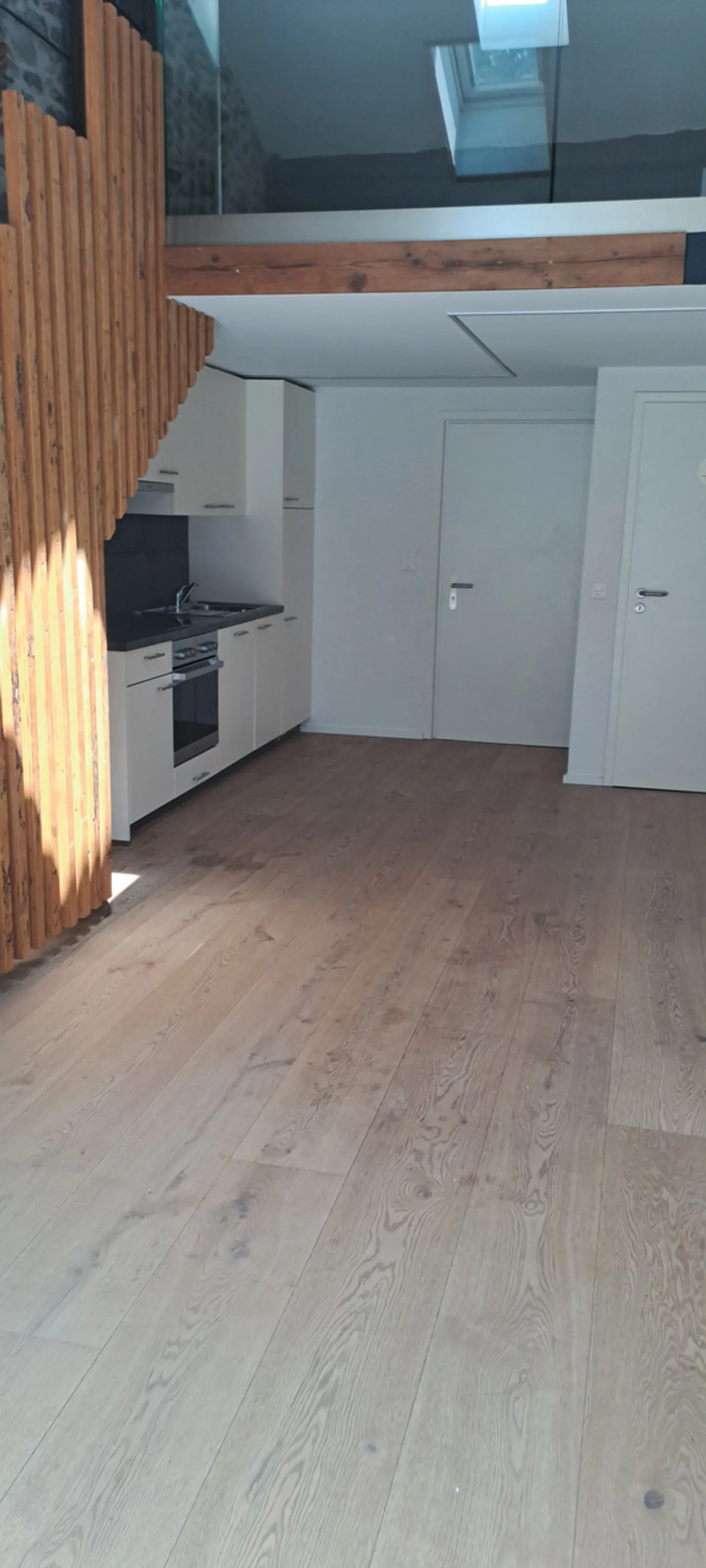 A Vendre 3 Pièces Pour Investisseur
Plein Centre
Evionnaz - Foto 31 di 37